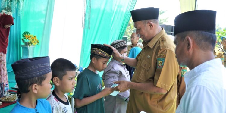 Hadiri Isra Mi’raj di Gebang, Afandin Didukung Terus Pimpin Langkat Hingga 2029