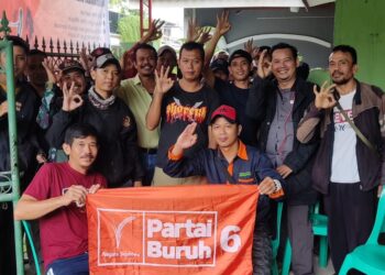 Ketua DPC FSP KEP Dampingi Pembayaran Rapelan Tahap Ke-2 Mantan Karyawan PT INNOPACK