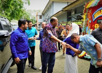 Syah Afandin Hadiri Capping Day Kebidanan Langkat