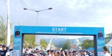 Wakil Bupati Kolaka Lepas Jalan Sehat Bersama BUMN