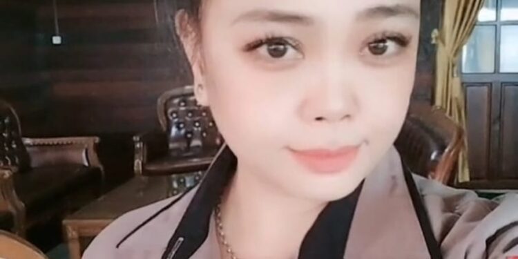 Diduga Ada Skenario Jebakan Penyergapan Kayu Belian (Ulin) KM 7 Sintang, Oknum Pakai Nama Linda Setelah Diusut Ternyata Orang Lain. Minta Segera Di Usut Tuntas!!!