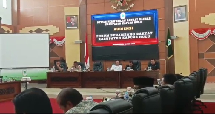 Soal Tambang Emas, Masyarakat Minta Pemkab Kapuas Hulu Segera Buat Peraturan Baru