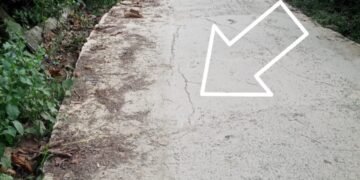 Patut Dipertanyakan Kualitasnya !! Pembangunan Jalan Anggaran Dana APBD Di Kp. Lamping Binong Desa Cibatutiga Rusak