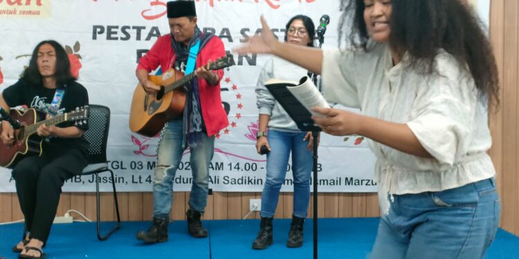 HUT KE-15 PESTA PORA SASTRA REBOAN SEBUAH PERJALANAN, SEBUAH PERAYAAN