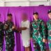 Warga Desa Binaan Serahkan Senpi Rakitan Kepada Pos Kotis Satgas Pamtas RI-MLY Yonarmed 19/105 Trk Bogani