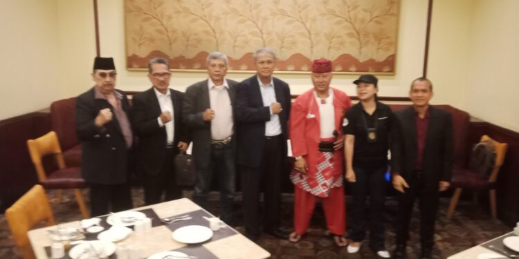 Stop Kriminalisasi, berantas mafia tambang, Tegakkan keadilan!!!