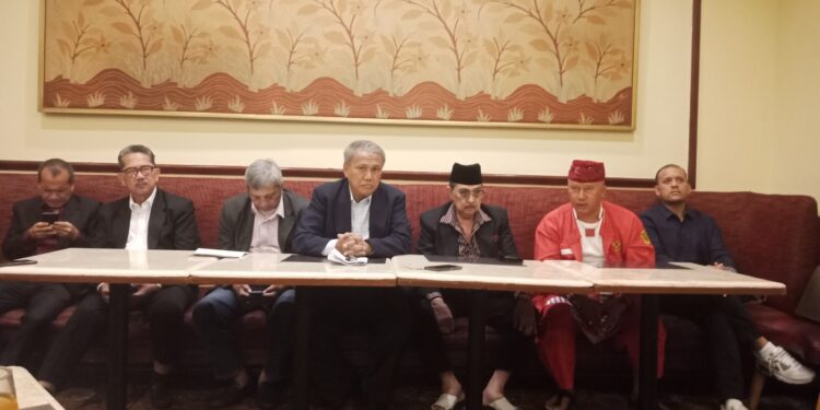 Stop Kriminalisasi, berantas mafia tambang, Tegakkan keadilan!!!