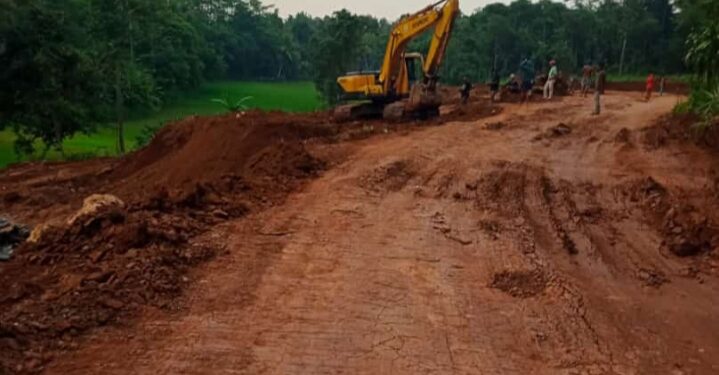 Galian C Ilegal Di Desa Bendungan Kecamatan Jonggol Mulai Beroperasi, Pemilik Diduga Kebal Hukum