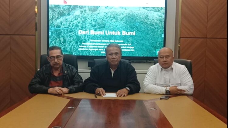 Kantor Dikuasai kembali,Helmut Hermawan terbukti management yang sah di PT APMR dan PT CLM