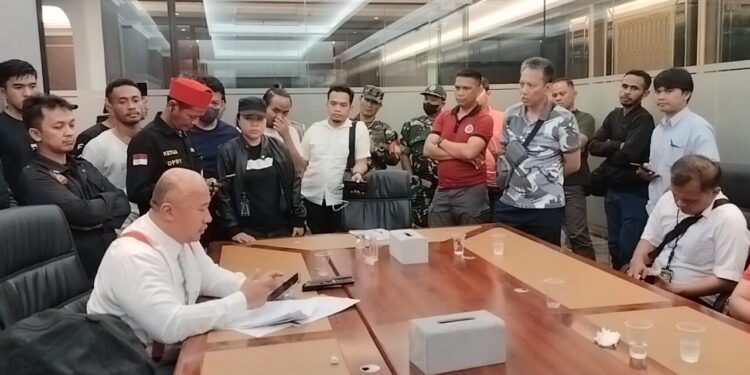 David Darmawan Terancam Didatangi 17 Orang Tak Diundang Ada Apa Dengan Keamanan Di Gedung The Manhattan Square?