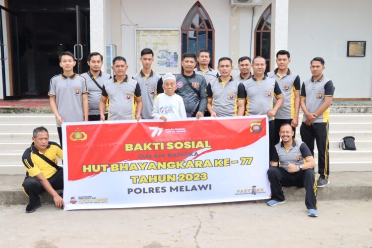 Sambut Hari Bhayangkara ke-77, Polres Melawi Melaksanakan Baksos di 5 Tempat Ibadah