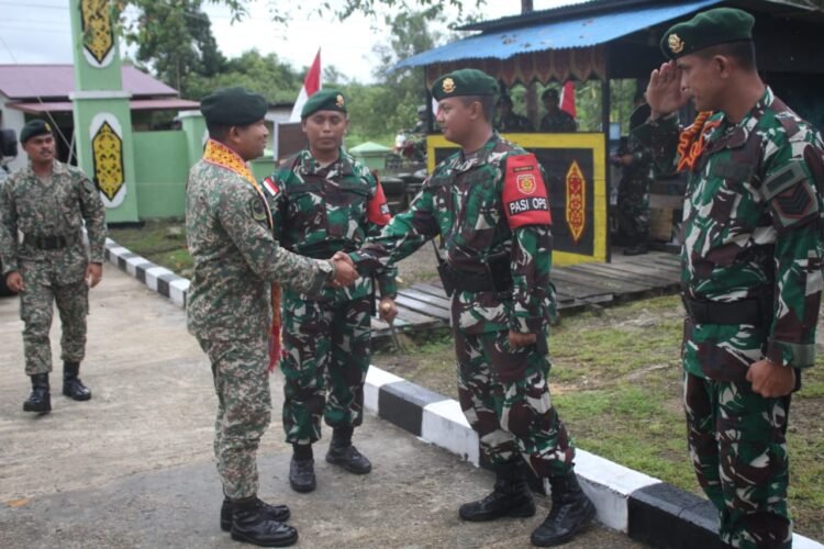 Tentara Diraja Malaysia Kunjungi Makotis Satgas Pamtas