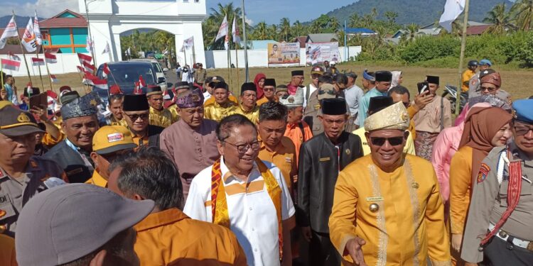 OSO Sang Deklarator Kabupaten Kayong Utara, Hadiri Hari Jadi Kabupaten Kayong Utara Yang ke-16