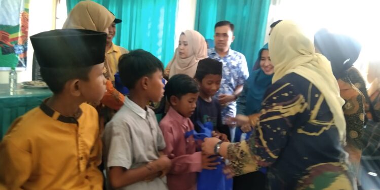 TP PKK Langkat Gelar Khitanan Massal di Padang Tualang
