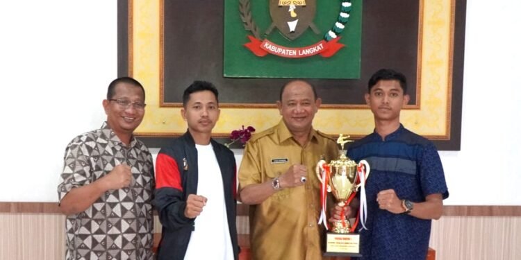 Boyong 6 Medali Emas, 2 Perak & 3 Perunggu, Tapak Suci Langkat Audiensi ke Syah Afandin