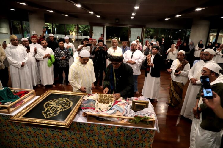 Festival Muharram 1445 H/ 2023 M “Marilah Kita Mendo’a. Indonesia Bahagia”