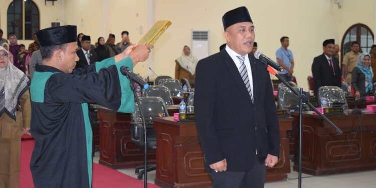 Ibnu Hajar Resmi Dilantik Menjadi Anggota DPRD Langkat Gantikan Azman
