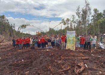 Penolakan PT.BIA Oleh Masyarakat dan Ormas Saber Mengunakan Ritual Adat Dayak, Berujung Penutupan Aktifitas Perusahaan