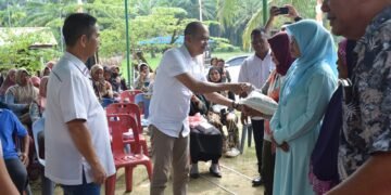 Reses di Alur Cempedak, Donny Setha: Ke depan Tidak Ada Lagi Jalan Bertanah di Desa Ini