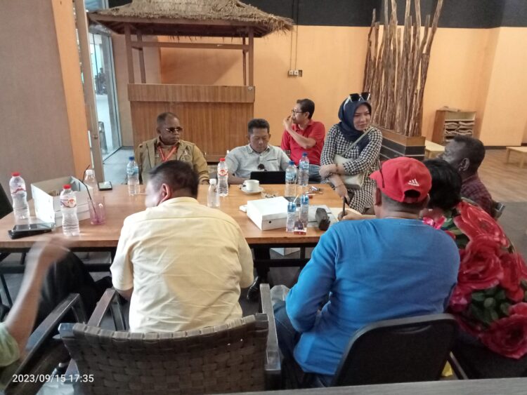 Besi Tua Barang Sitaan Dirtipidum Bareskrim Mabes Polri di Bekasi Diduga Ada Yang Curi.