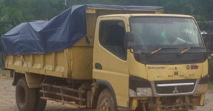 Ribuan Liter BBM Solar Tanpa Dokumen di Tahan di Pos Satpam PT. SHP Serawi