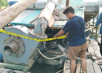 Polres Sintang Amankan Lanting Jek PETI Sebagai BB Tempat Meninggalnya Warga Kelurahan Kedabang