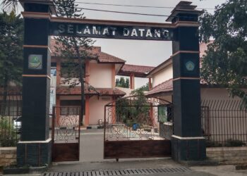 Aktivis Kecam Pungutan Di SMKN 1 Gunung Putri, Sekolah Dilarang Pungutan Biaya