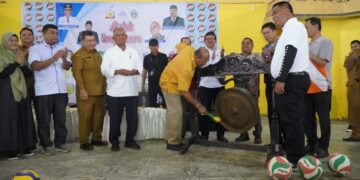 Syah Afandin Buka Turnamen Volly Antar Pelajar SMA/SMK Negeri dan Swasta