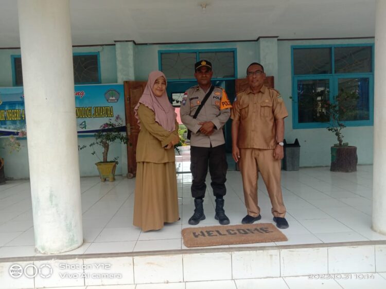 Polsek Muara Tami Gelar Binluh di Sekolah Melalui Program Para-Para Numbay