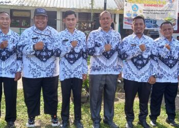Semangat Meriah Peringatan HUT PGRI Dan HGN Di UPTD SMPN 3 Pulau Rakyat