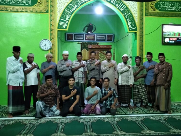 IPTU Mulia Riadi SH Polsek Barus, ajak warga dan jamaaah Masjid jaga kamtibmas jelang pemilu
