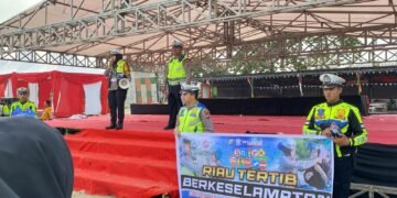 Satlantas Polres Pelalawan Terus Mengedukasi Masyarakat Untuk Selalu Tertib Dan Mentaati Peraturan Lalu Lintas