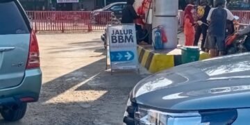 Akibat Utamakan Pengisian Jerigen ,Memicu Keributan Di SPBU 6478502 Bunut Sanggau