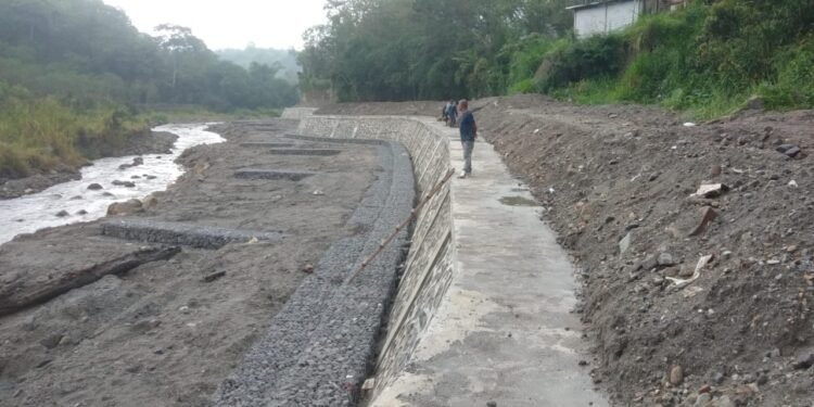 Masyarakat Puas, Pembangunan TPT dan Bronjong Das Peusangan Telah Usai Dikerjakan