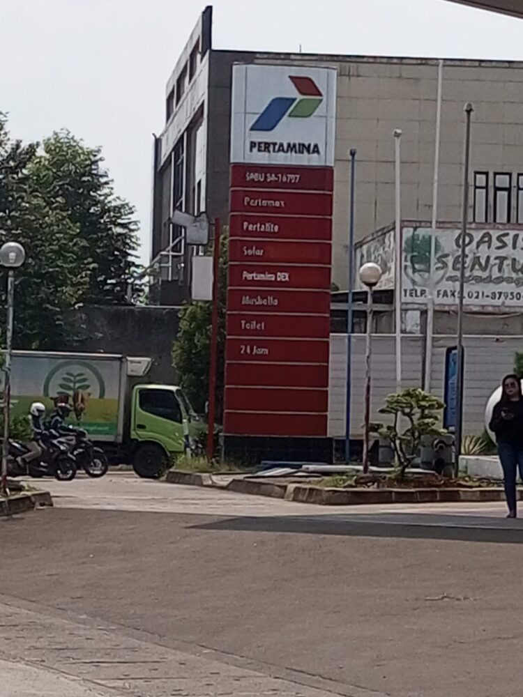 Tidak Tersentuh Hukum,SPBU 34-16707 Di Sentul Babakan Madang Diduga Jual BBM Subsidi Ke Mafia Untuk Di Timbun Dan Dijadikan Bisnis Komersil
