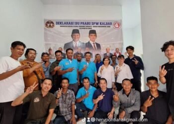 Dukung Kampanye Politik Memenangkan PRABOWO GIBRAN RAKABUMING RAKA, RELAWAN PRABOWO-GIBRAN Yang Tergabung Dalam Kelompok IBU PRABU