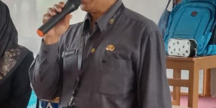 Layak Di Berikan Sanksi Tegas Kepada ASN Dinas Perpustakaan Dan Arsip Bukittinggi EM