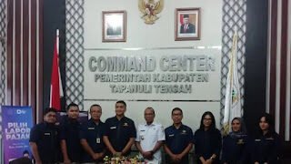Pj. Bupati Tapanuli Tengah Lakukan Pelaporan SPT Secara Online, Pertama se-Sumut.