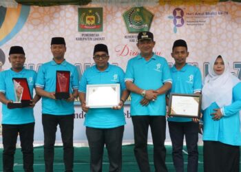 Plt Bupati Langkat Ingin Guru Ngaji Menerima Imbalan Semestinya