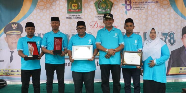 Plt Bupati Langkat Ingin Guru Ngaji Menerima Imbalan Semestinya