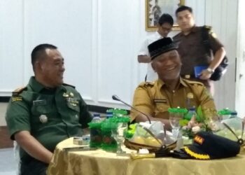 Pemkab Langkat Hadiri Komsos di Kodim 0203/LKT