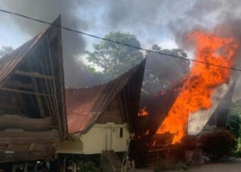 Rumah Adat di Samosir Sumut Terbakar, Saat Ditinggal Pemelik