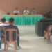 Diguyur Hujan Lebat, Jalan Putus, Kades Muandau Duri Ajak Warga Gotong Royong