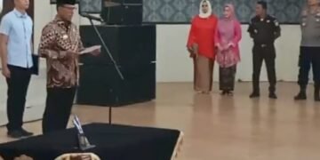Pj. Bupati Dr. Sugeng Riyanta,SH.MH Merotasi Eselon III, IV dan Fungsional di Lingkungan Pemkab. Tapanuli Tengah- Sumut.