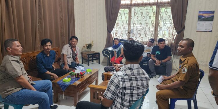 Dipertanyakan, Kantor Dinas PMD Tapteng – Sumut ala Markas Mafia / Genk di Kawal Bodyguard.