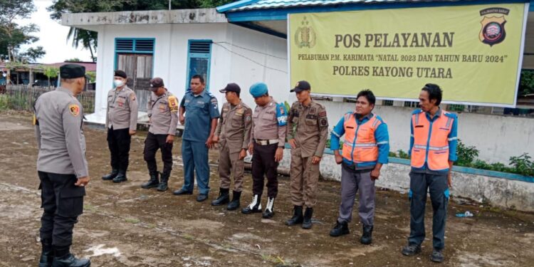 Memberi Rasa Aman, Polsek Pulau Maya Karimata Melakukan Pengamanan Malam Tahun baru