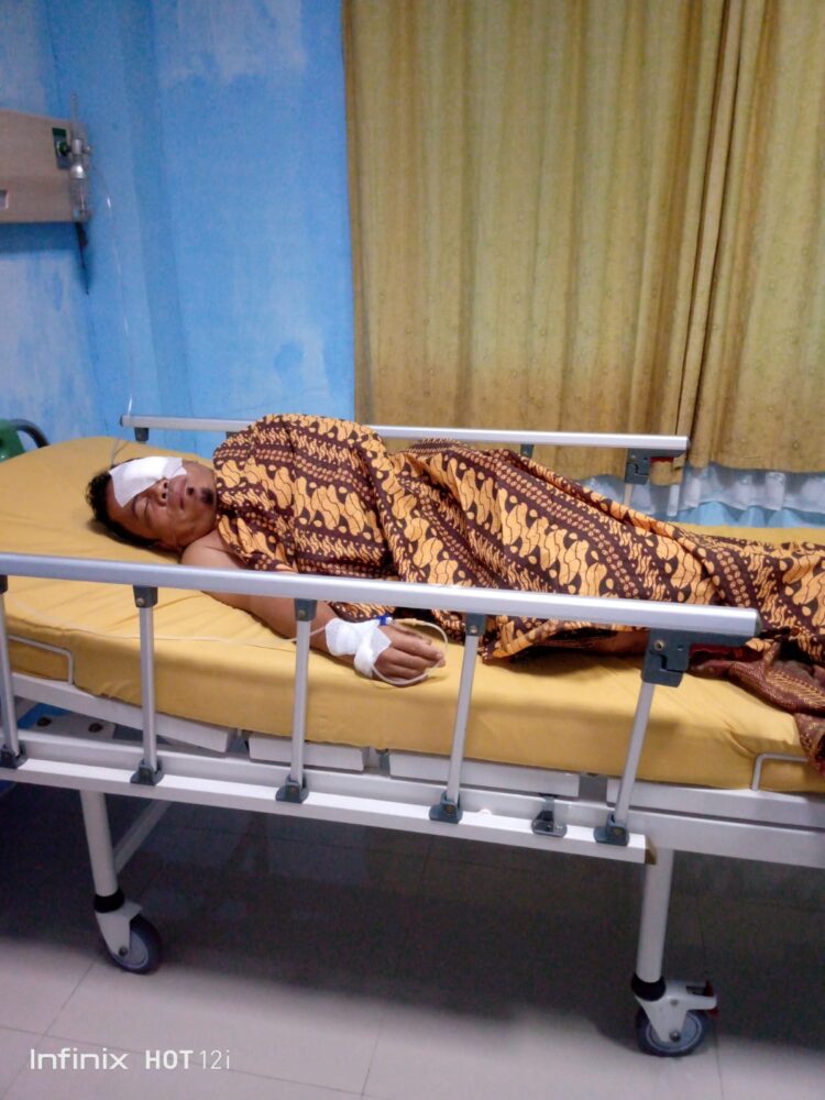 Ketua DPC Ratu Prabu 08 Tapanuli Tengah Dikeroyok, Diduga Disaksikan Mantan Bupati Baktiar Sibarani