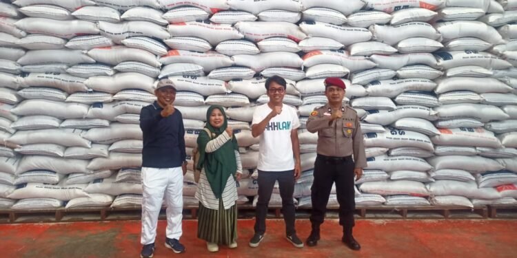 Jelang Puasa Ramadhan, Polres Tapanuli Tengah-Sumut Cek Stock Beras di Bulog Kota Sibolga