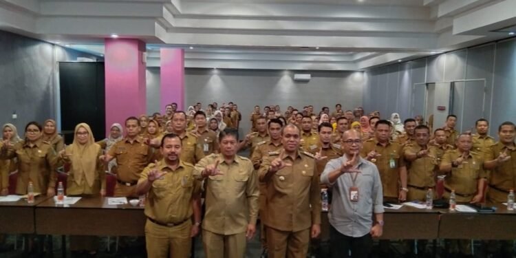 Pj Bupati Langkat Buka Kegiatan Asistensi Peningkatan  Standar Pelayanan Publik di Lingkungan Pemkab Langkat.