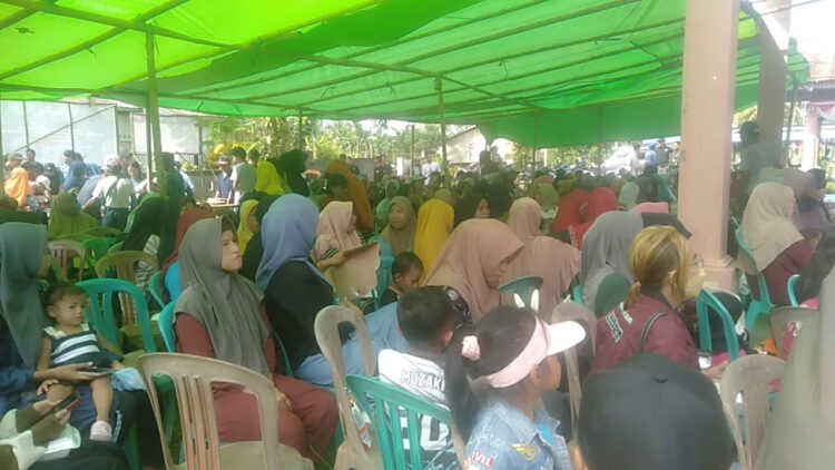 *SOSIALISASI PT RK DAN MASYARAKAT DESA JANGKANG 2 KABUPATEN KUBU RAYA MEMANAS*